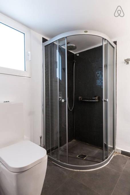 Myron's Apartment Атина Екстериор снимка