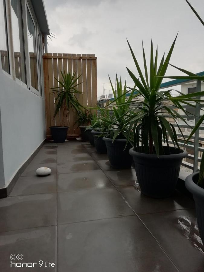 Myron's Apartment Атина Екстериор снимка