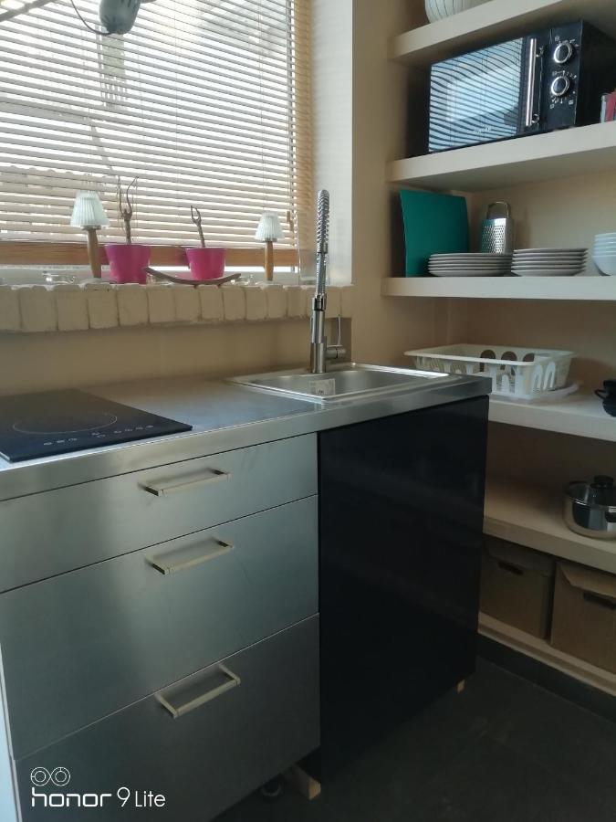 Myron's Apartment Атина Екстериор снимка