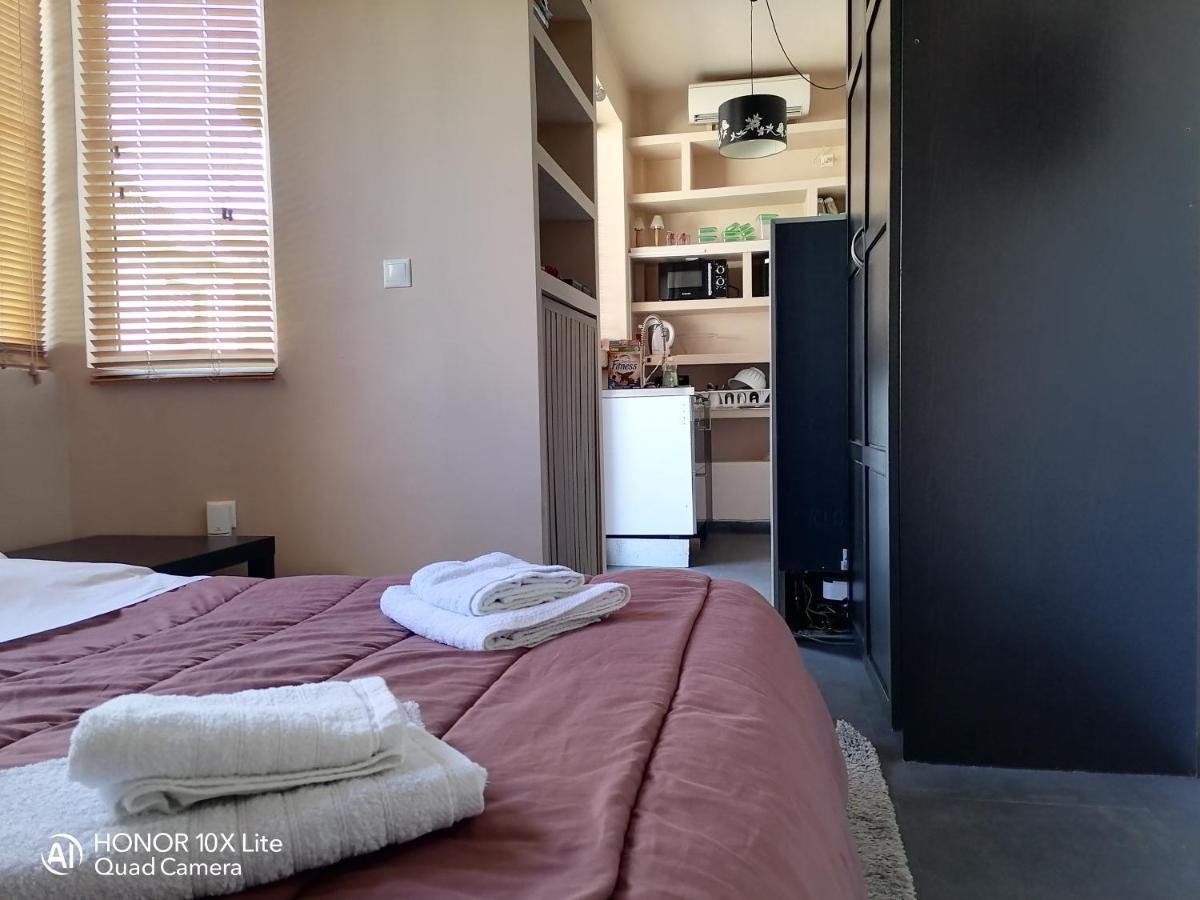 Myron's Apartment Атина Екстериор снимка