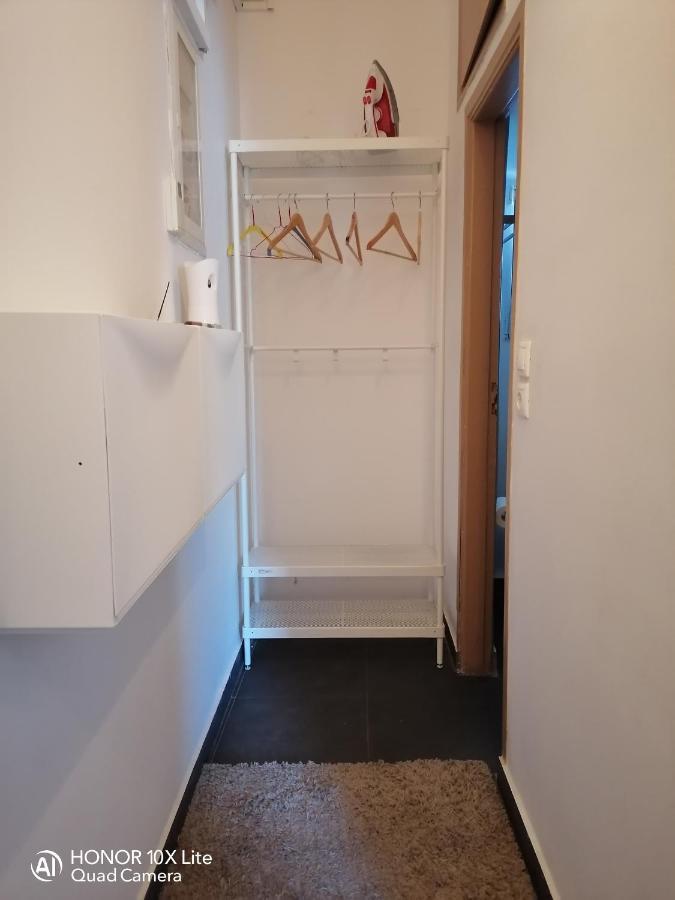 Myron's Apartment Атина Екстериор снимка