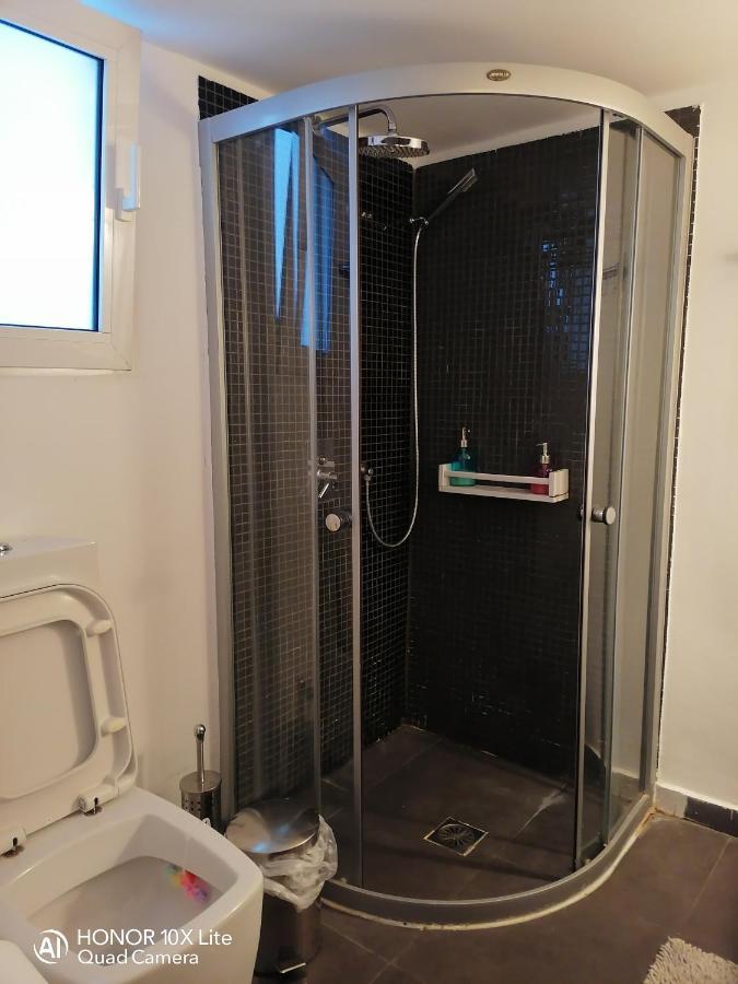Myron's Apartment Атина Екстериор снимка