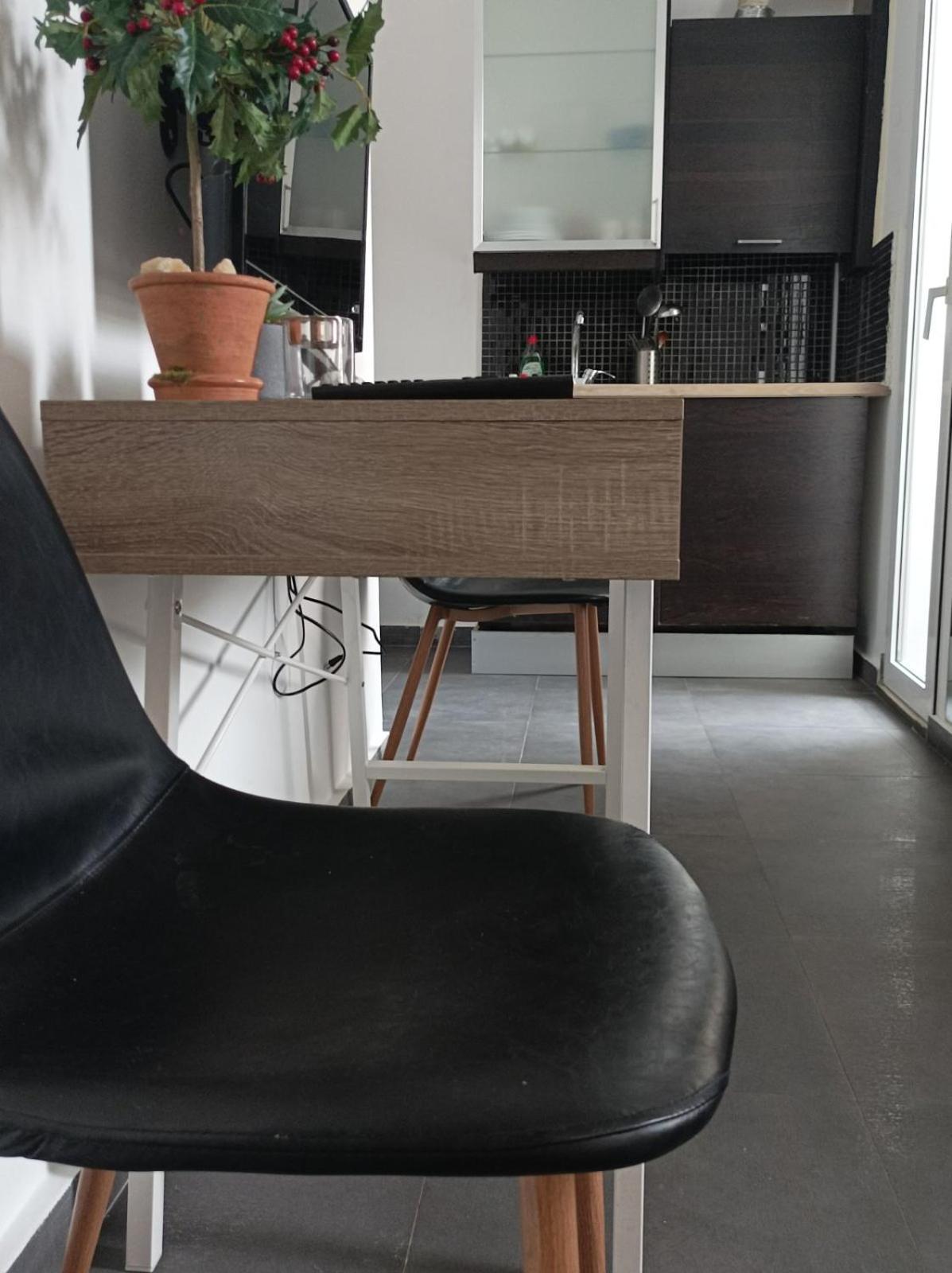 Myron's Apartment Атина Екстериор снимка
