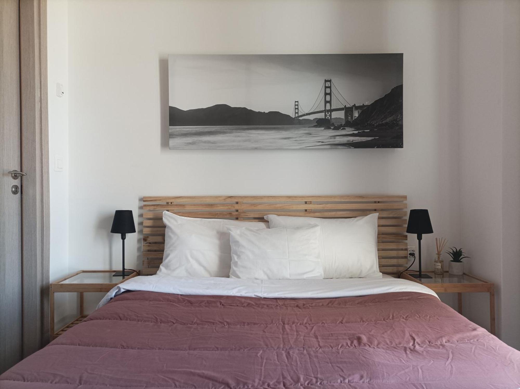 Myron's Apartment Атина Екстериор снимка