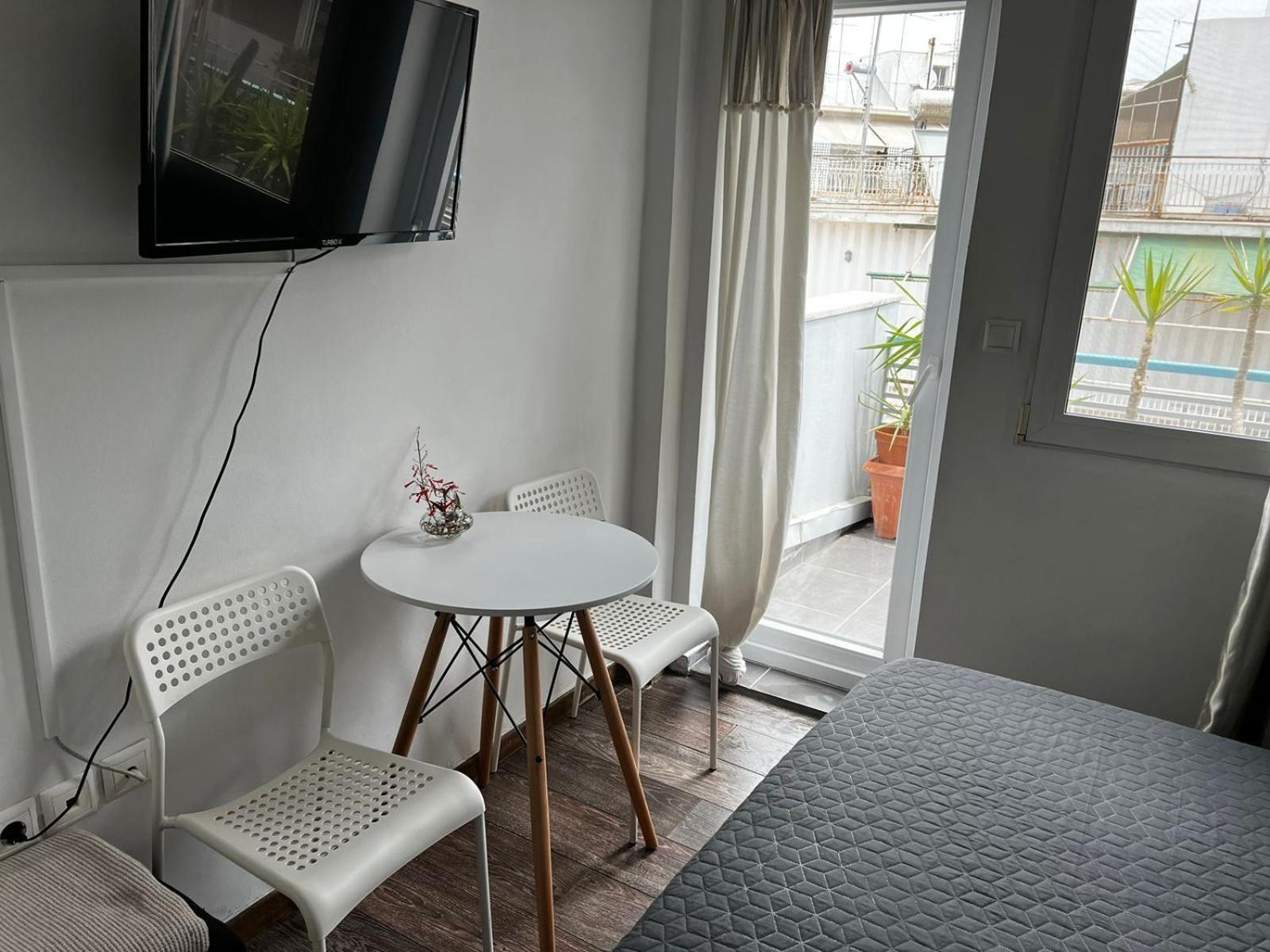 Myron's Apartment Атина Екстериор снимка